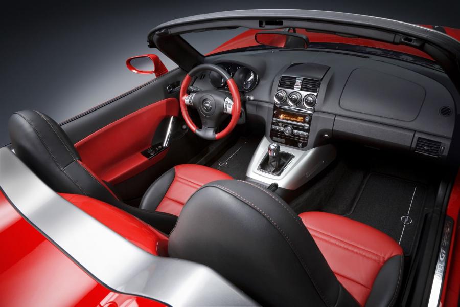 Opel GT 2007 года  (фото 87 из 111)